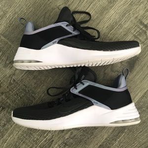 Nike Air Max Bella TR 2